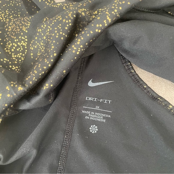 Nike Gold Black Swoosh Plus Racerback Tank Size 3X - Picture 4 of 7